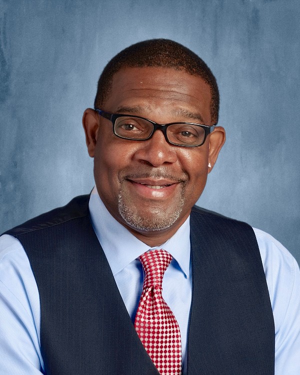 Kenneth Coard Headshot