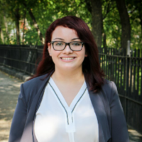 Christina Torres headshot