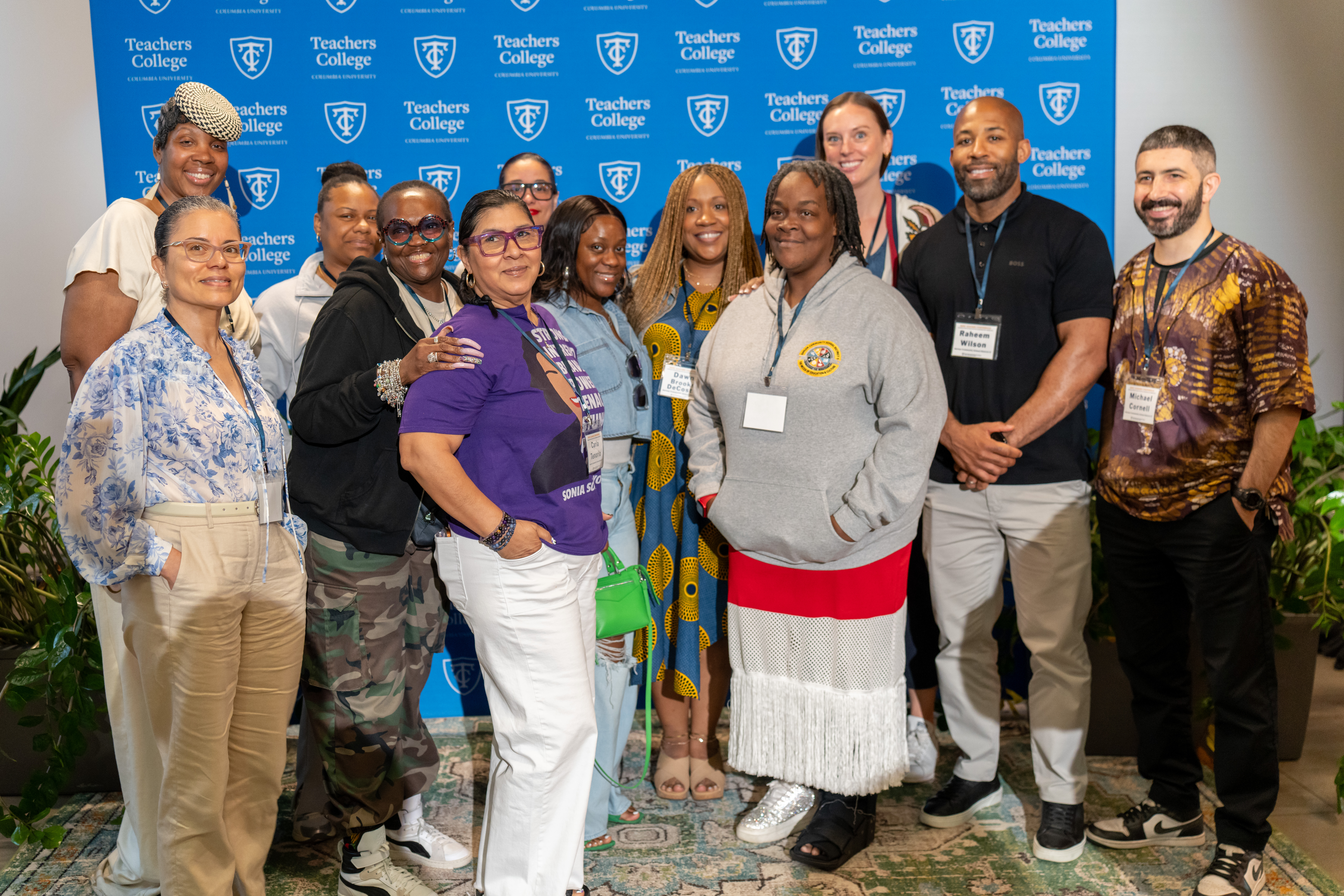 sum-conf-2025-06-06-step-and-repeat-00036