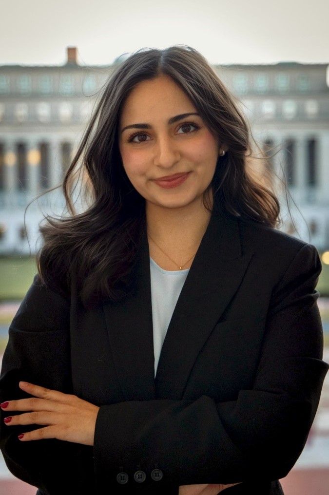 Shreya Karnik headshot