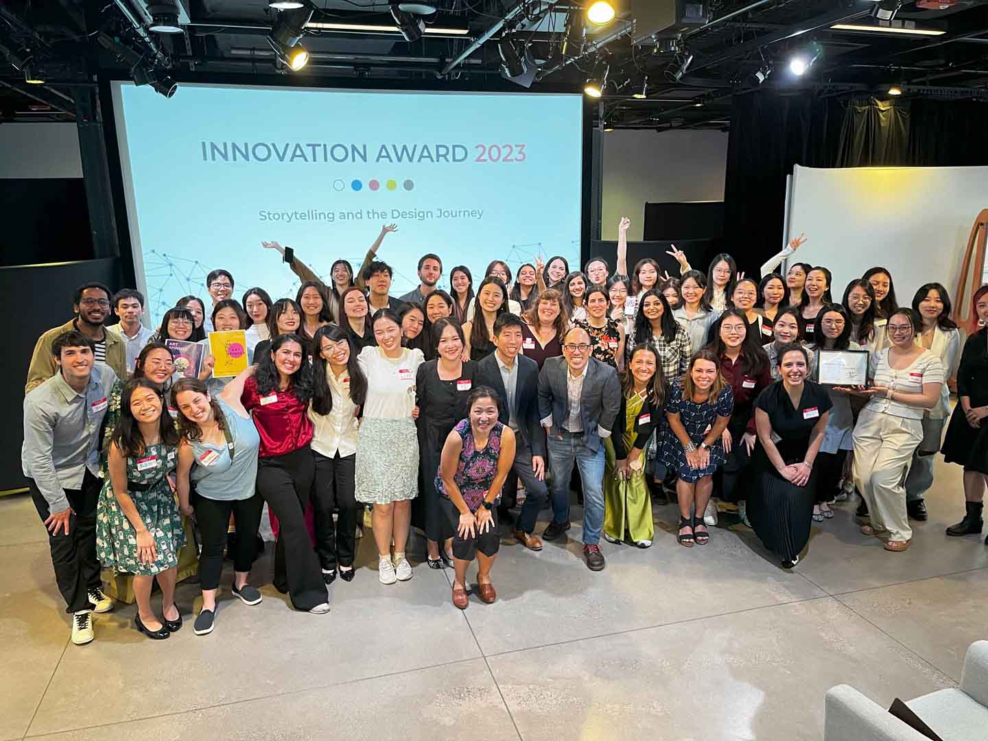 A group photo of all 2023 Innovation Award participants, judges, and professors.