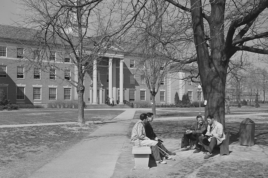 Howard students on the quad 1942-Kossoff Lecture 2024
