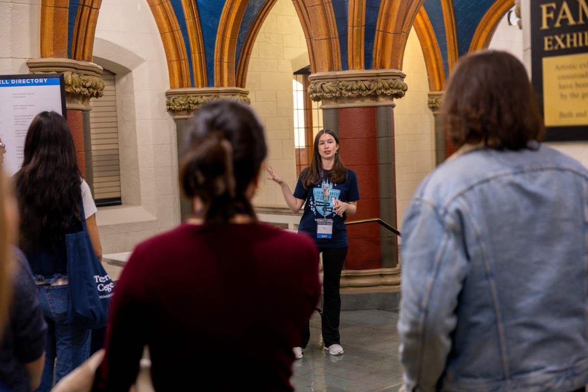 Students participated in a campus tour.