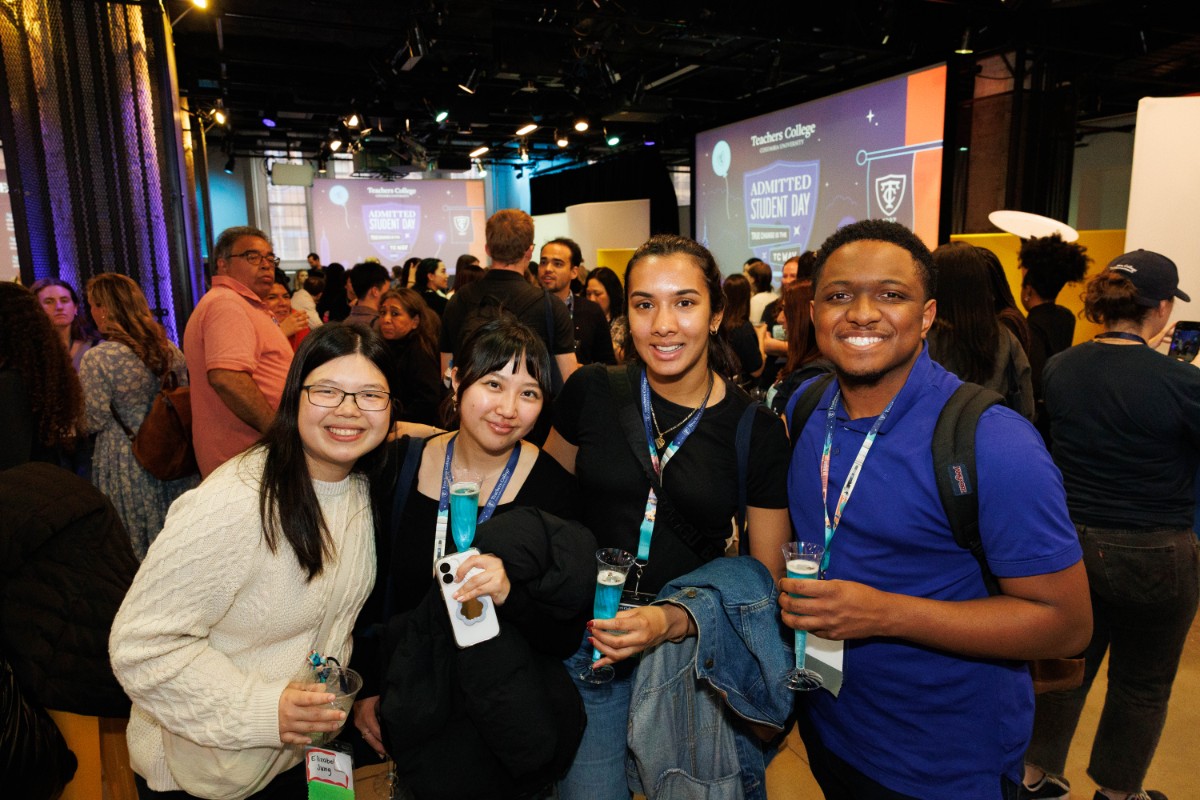 Students at Mix & Mingle.