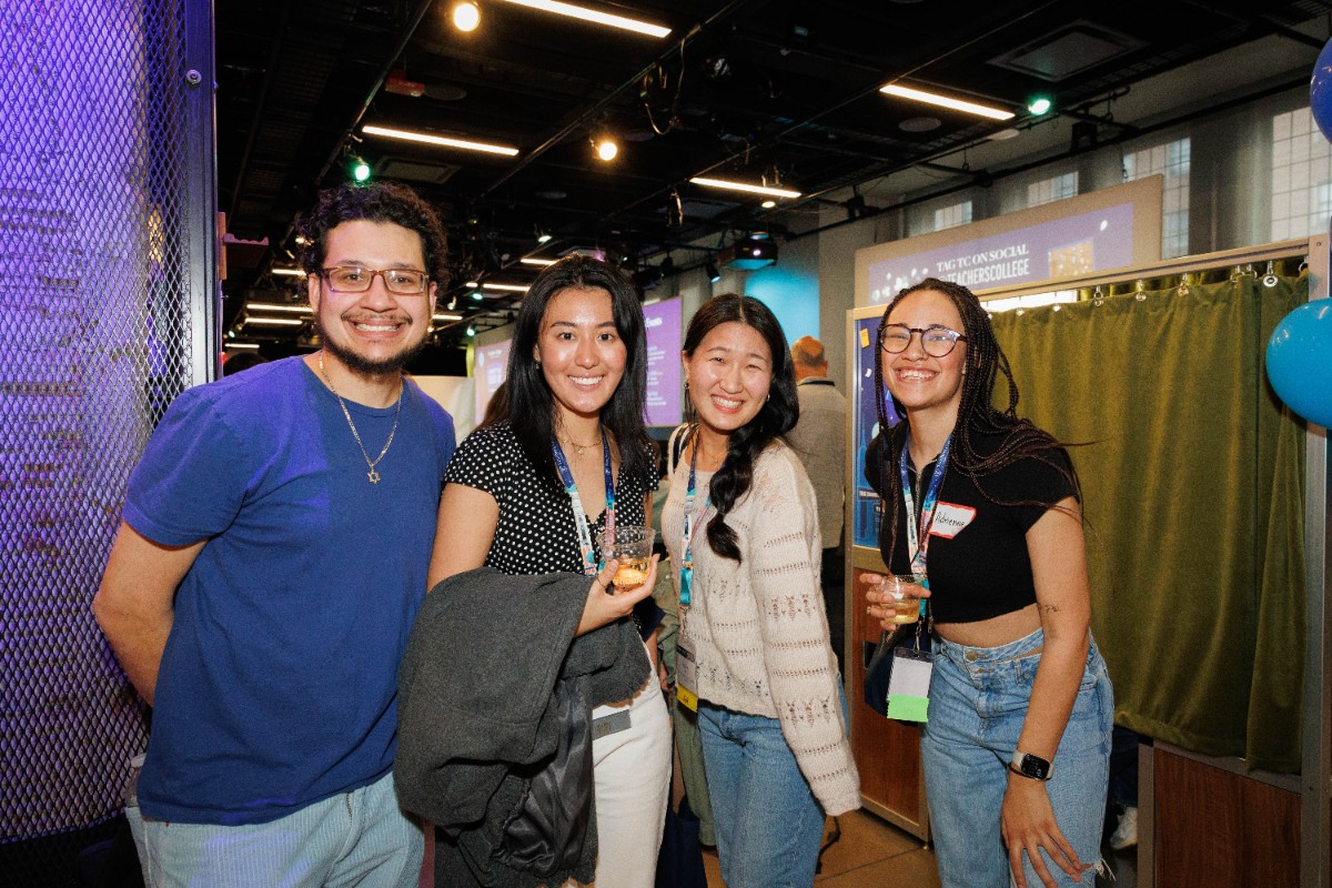 Students at Mix & Mingle.