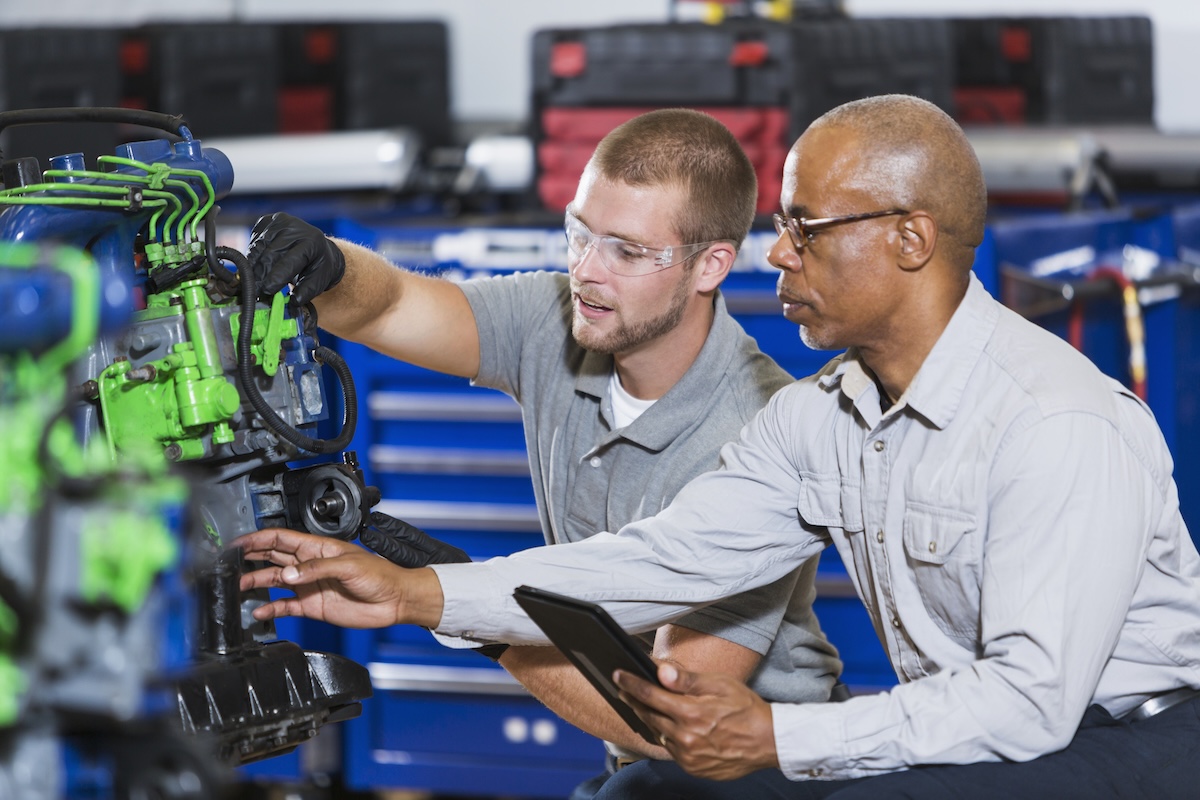 student and professor in engineering class