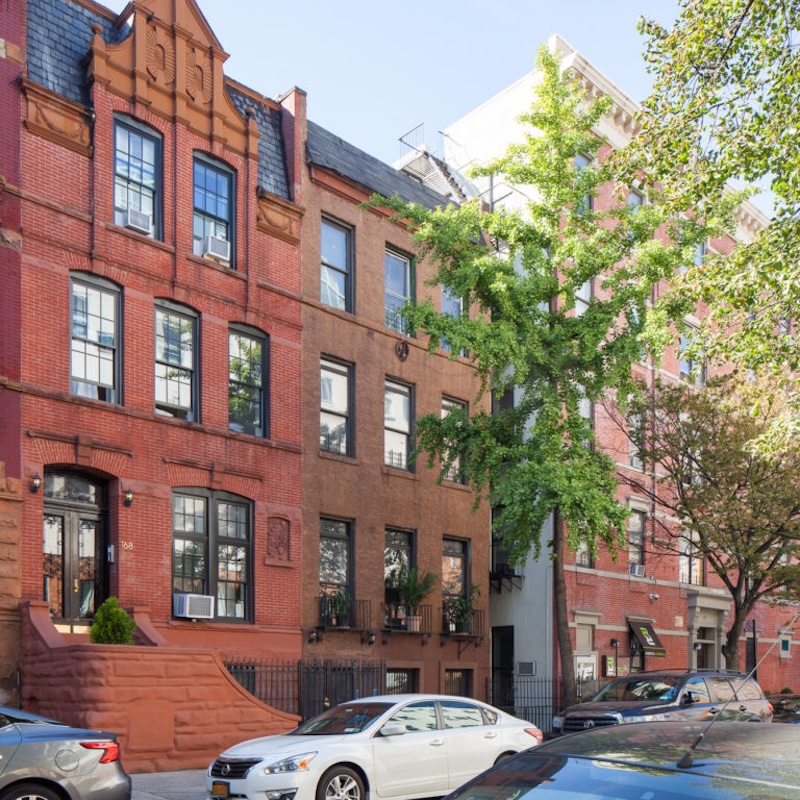 Street of row houses in harlem